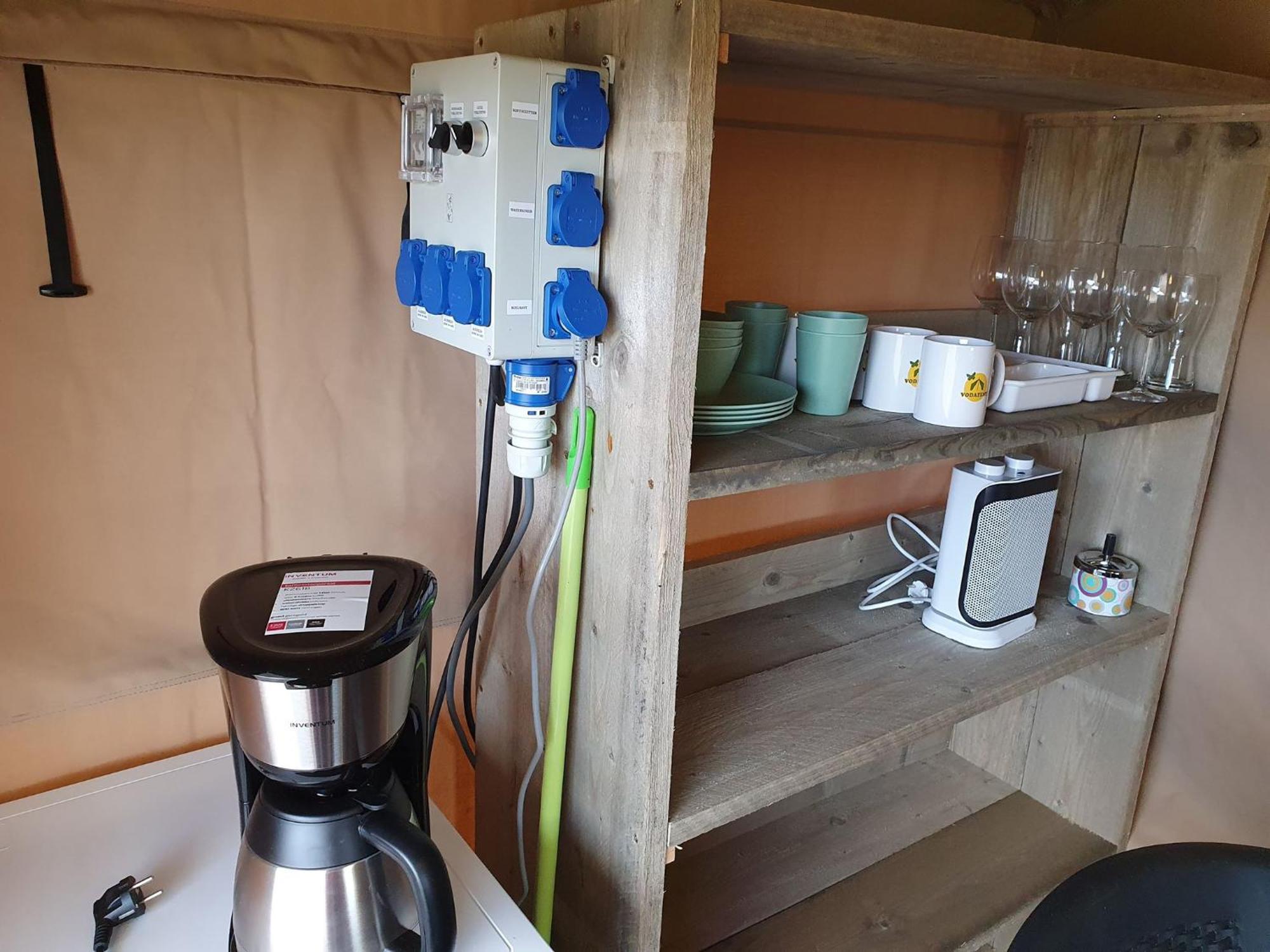 Camping De Oude Rijn Ter Aar Habitación foto